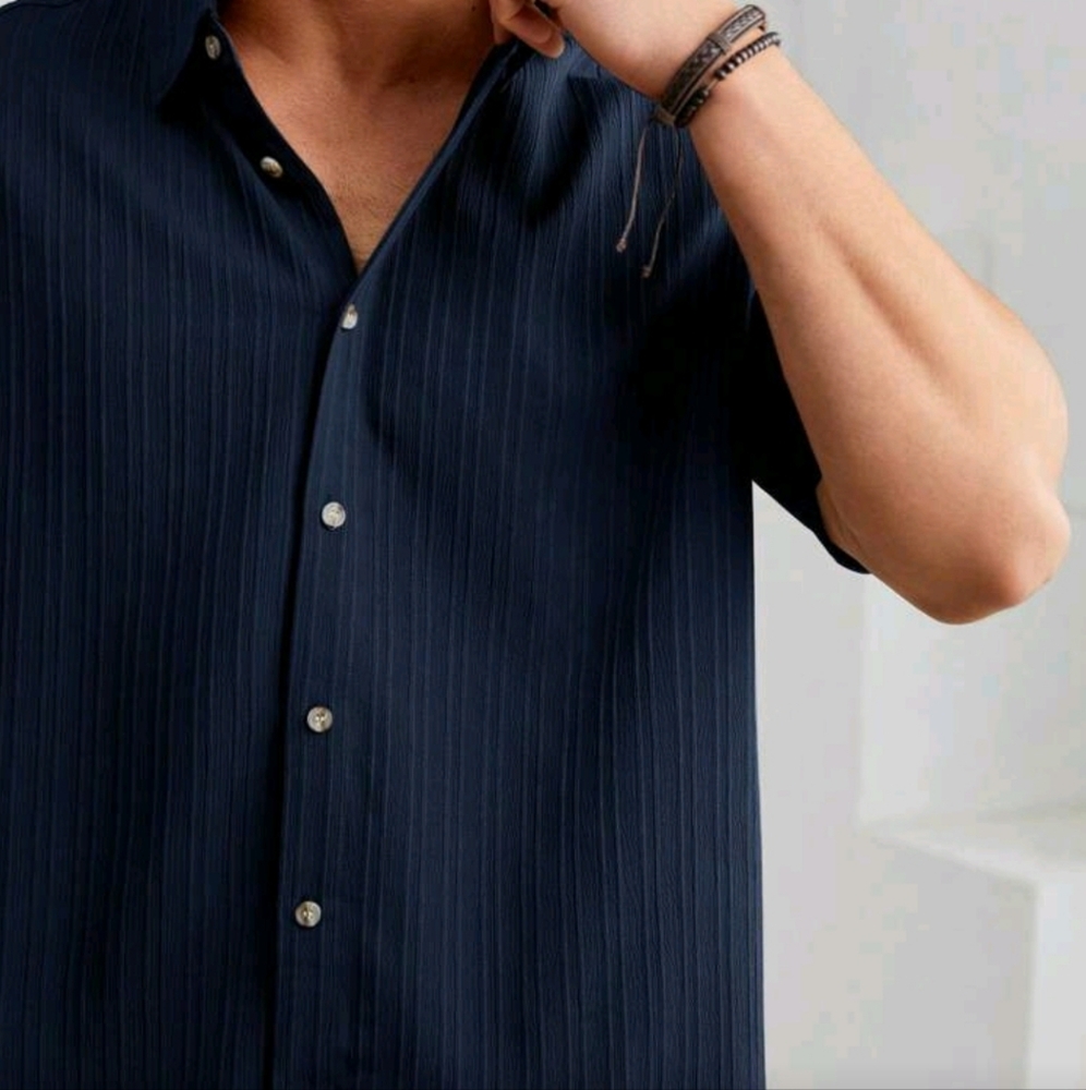 NWOT Men's Big & Tall Short Sleeve Button Down Shirt, 3XL, Navy Blue - Picture 4 of 8